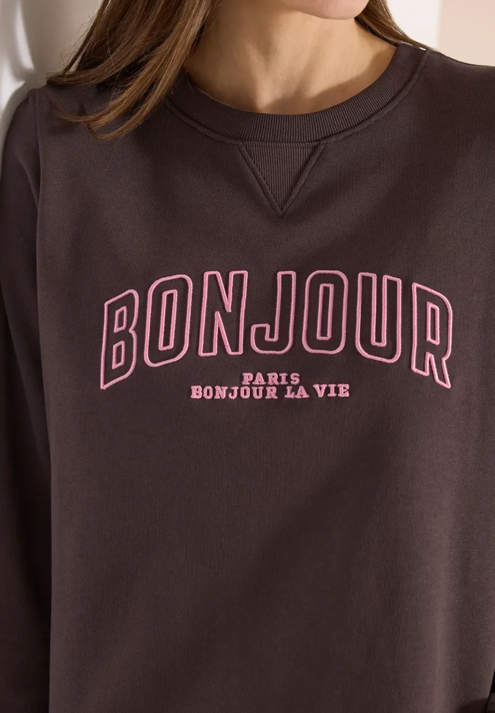 Sweater met lange mouwen en borduursel