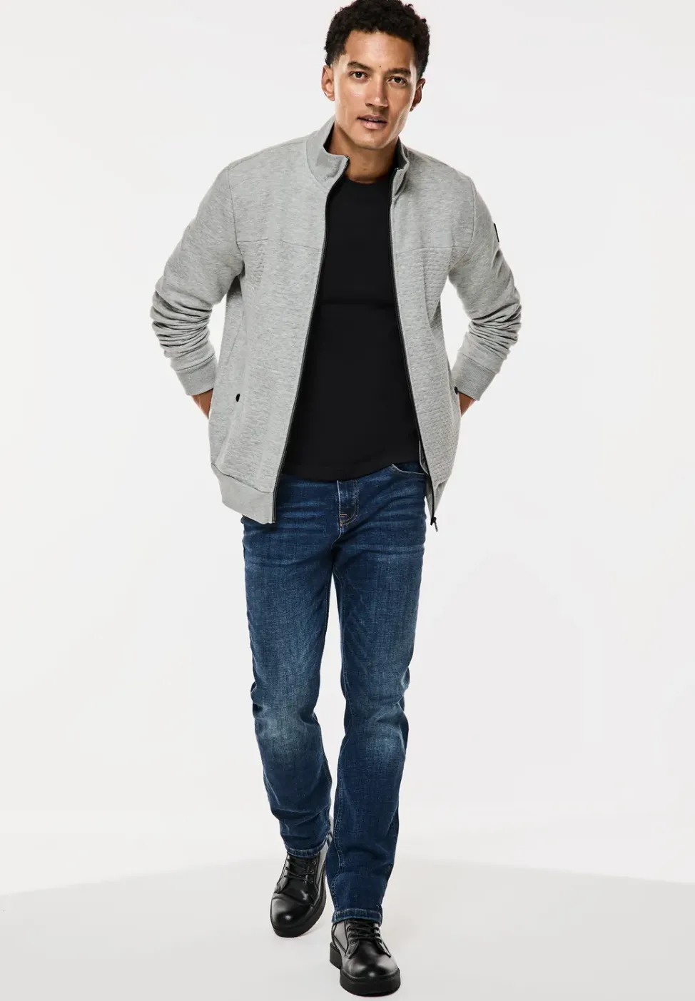 Sweatjack met materiaalmix