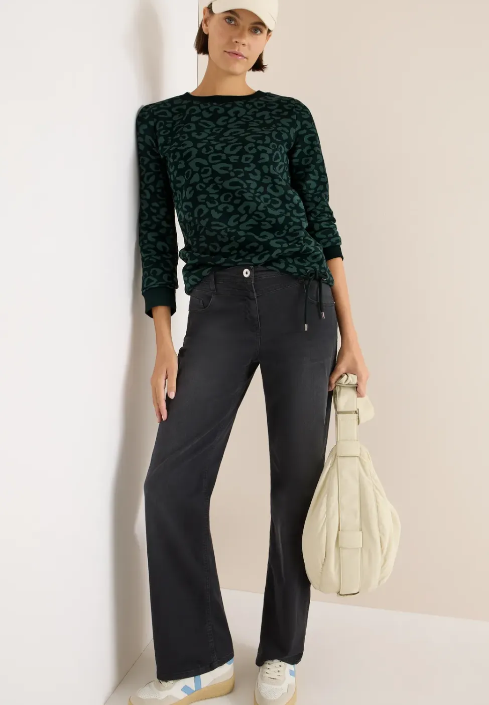 Sweatshirt met leopatroon
