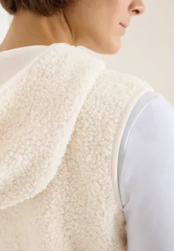 Teddy Troyer vest