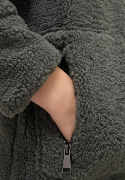 Teddyjas met capuchon