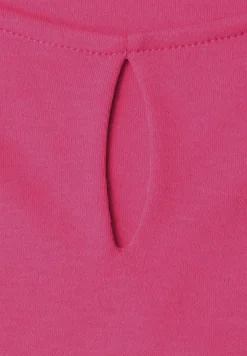 Top met ronde hals en uitgesneden detail