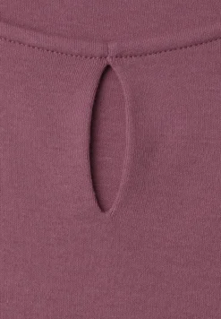 Top met ronde hals en uitgesneden detail