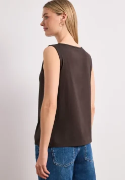 Top met boothals