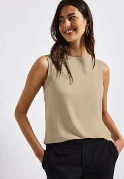 Top met chiffondetails