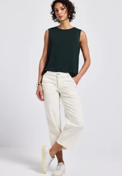 Top met chiffondetails