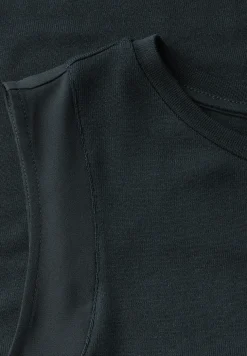 Top met chiffondetails