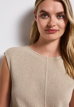 Top met gebreide look