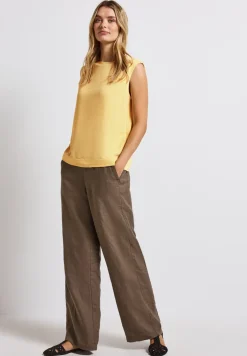 Top met mesh details