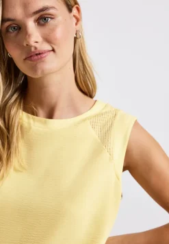 Top met mesh details