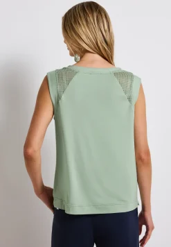 Top met mesh details