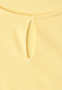 Top met ronde hals en uitgesneden detail