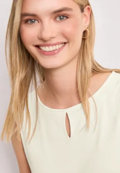 Top met ronde hals en uitgesneden detail