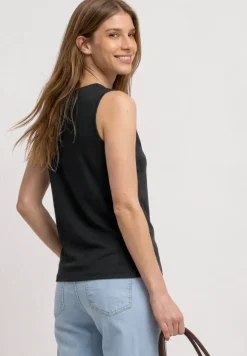 Top met ronde hals en uitgesneden detail