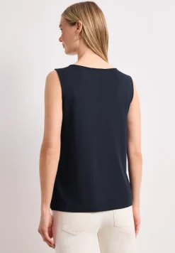 Top met ronde hals en uitgesneden detail