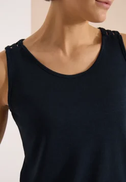 Top met ronde V-hals en gevlochten detail