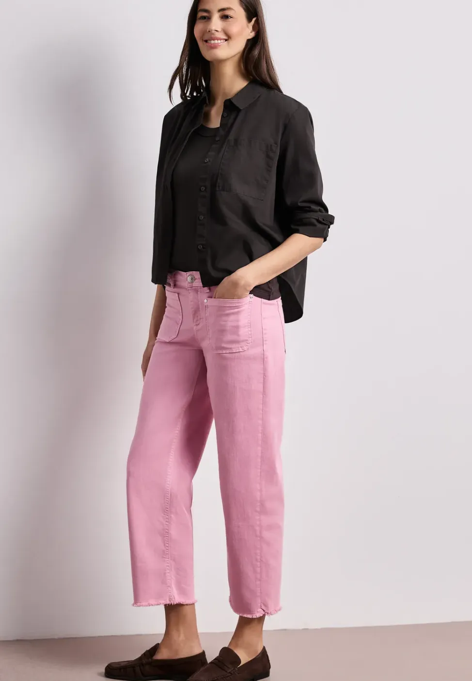 Top met V-hals en decoratief detail