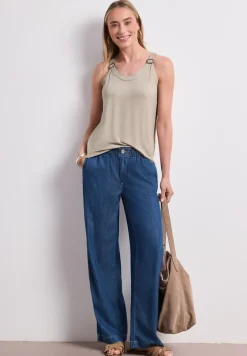 Top met V-hals en decoratief detail