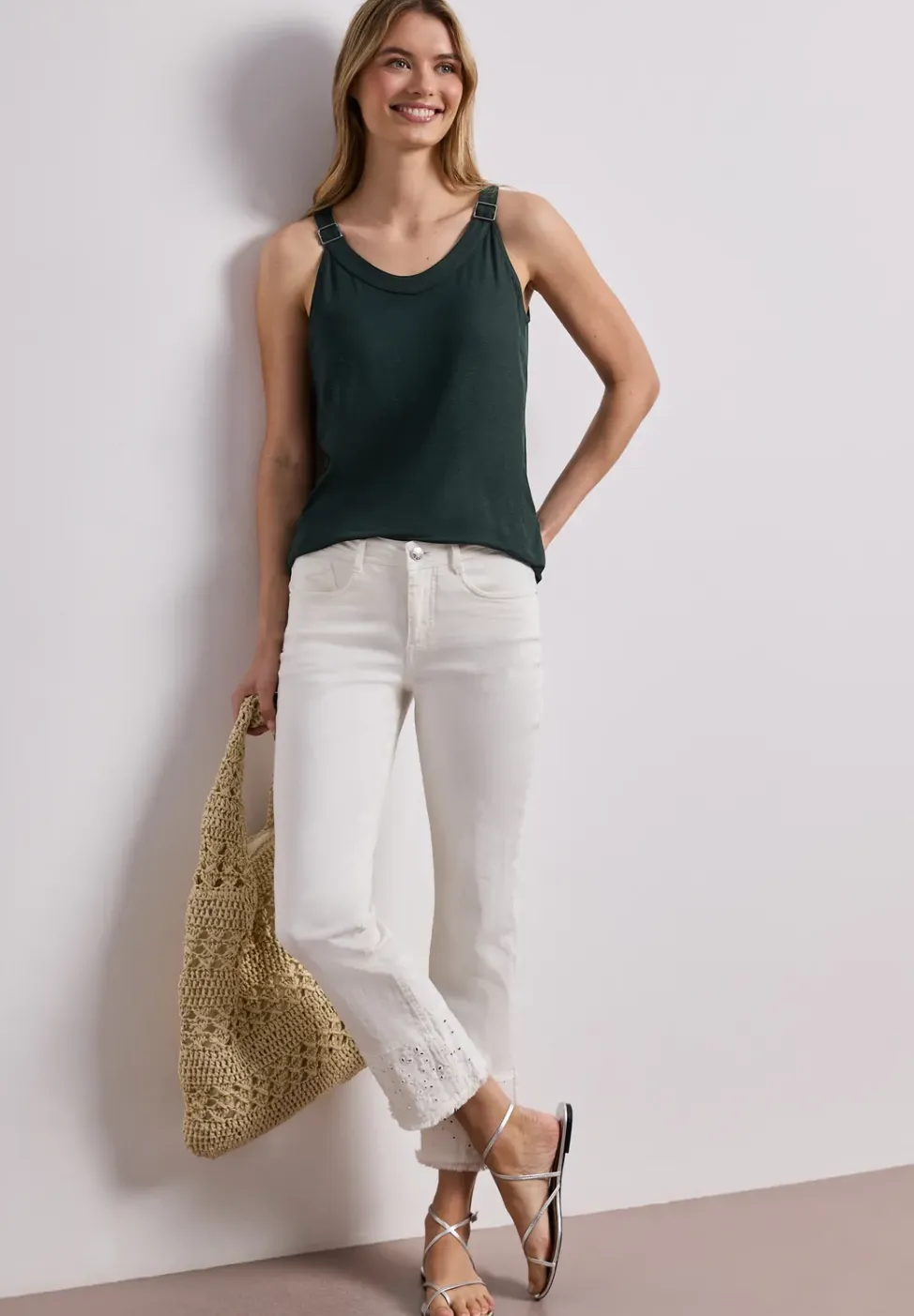 Top met V-hals en decoratief detail