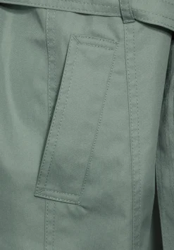 Trenchcoat