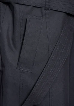 Trenchcoat