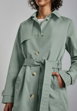 Trenchcoat