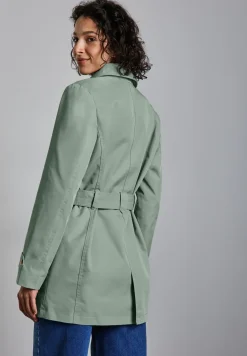 Trenchcoat