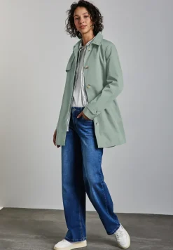 Trenchcoat