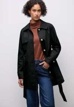 Trenchcoat