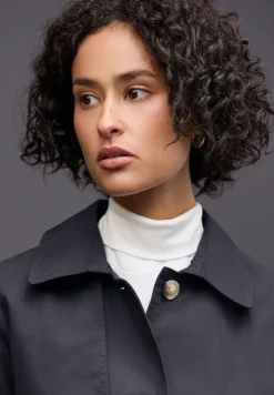 Trenchcoat