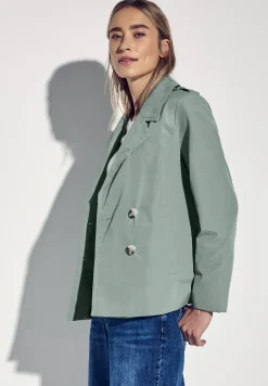 Trenchcoat met twee rijen knopen