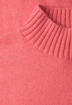 Trui met tape details