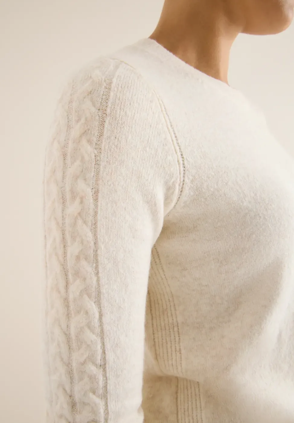 Trui met gebreid detail
