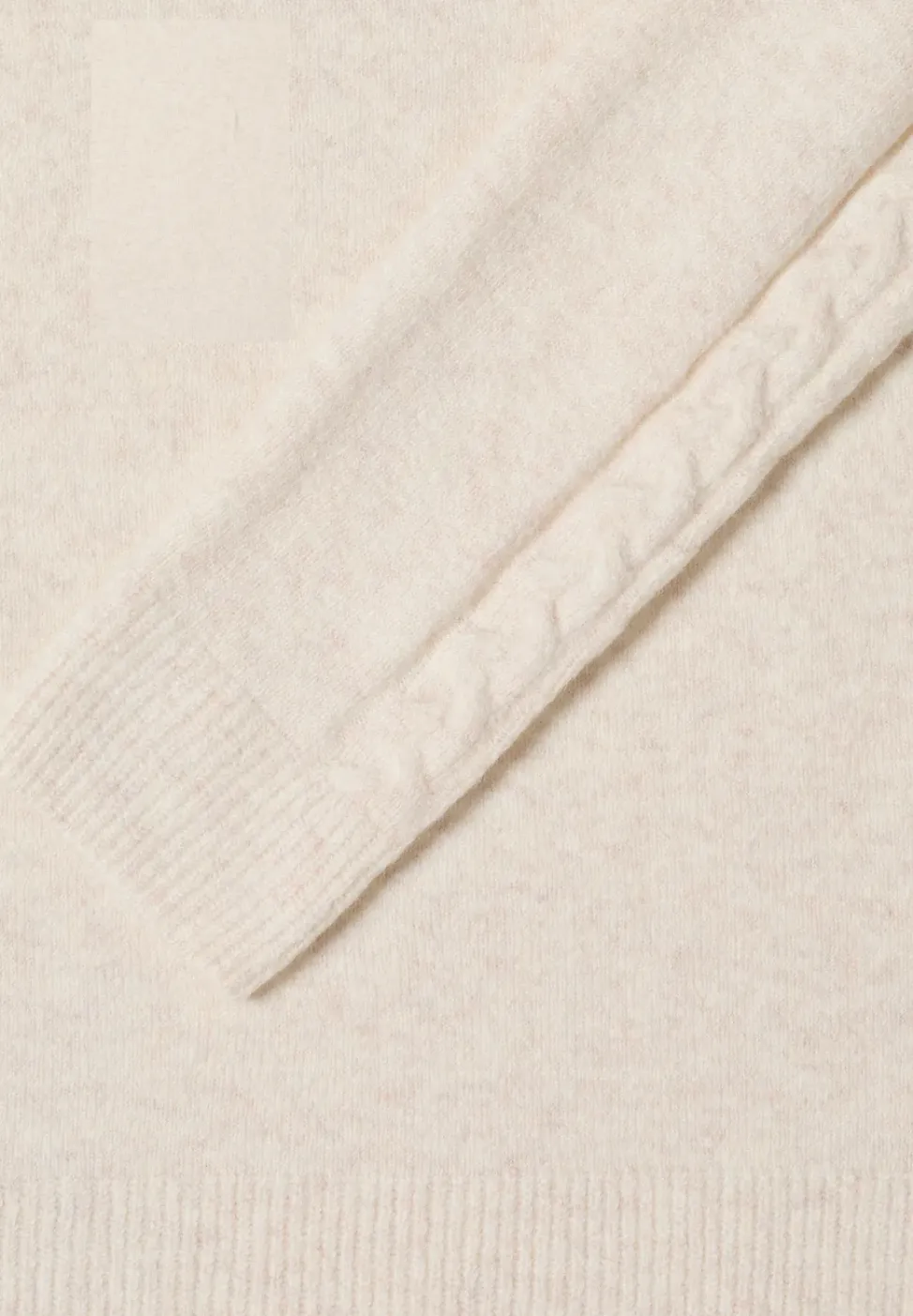 Trui met gebreid detail