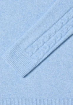 Trui met gebreid detail