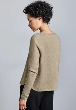 Trui met splitdetail
