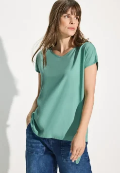 T-shirt blouse