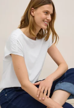 T-shirt met rimpels
