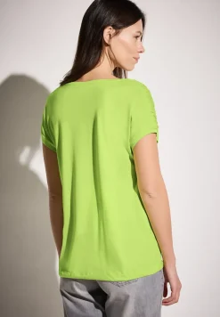 T-shirt met rimpels