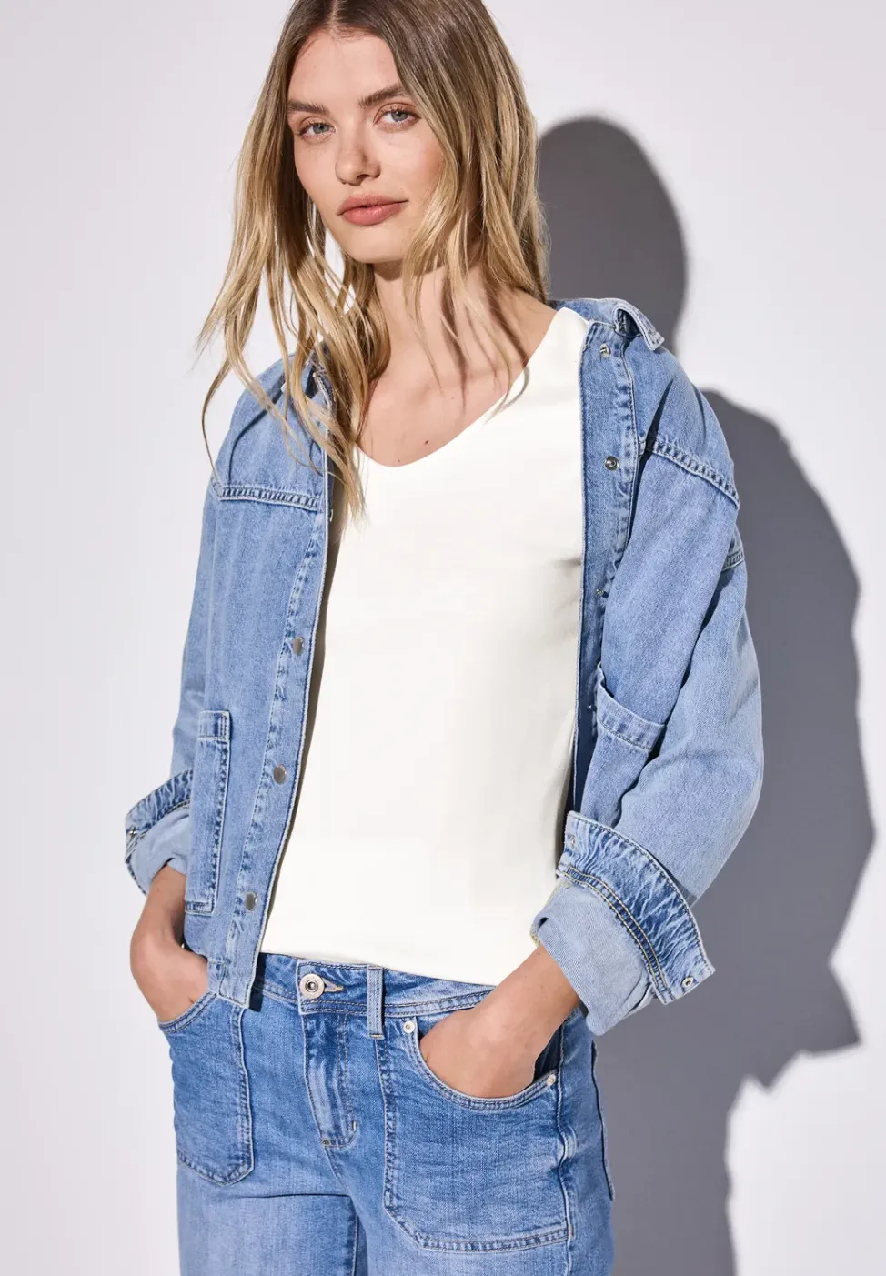 T-shirt met V-hals