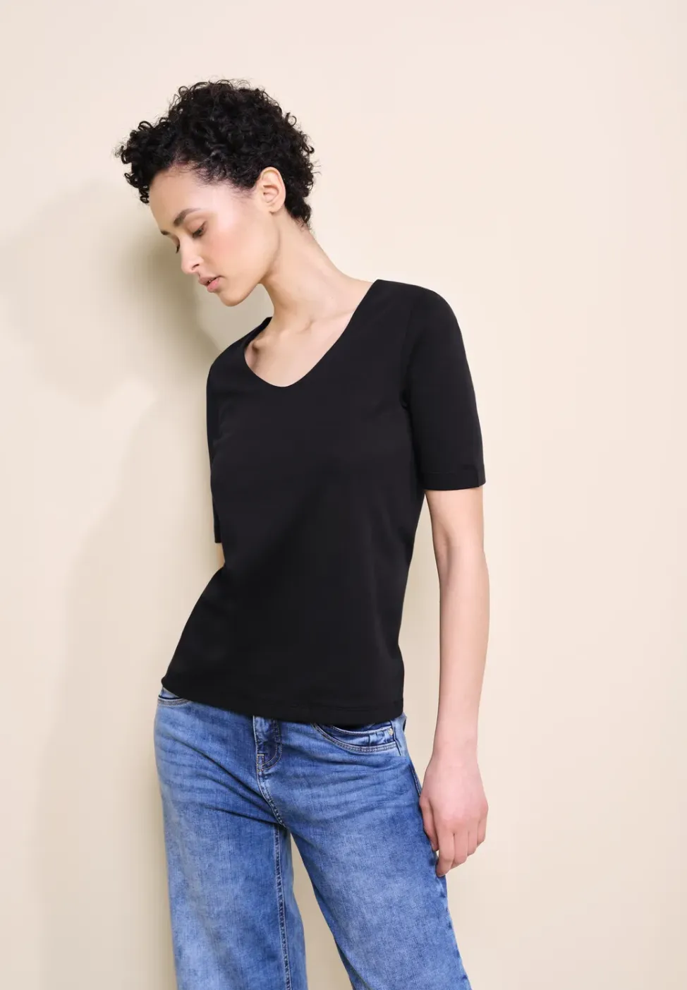 T-shirt met V-hals