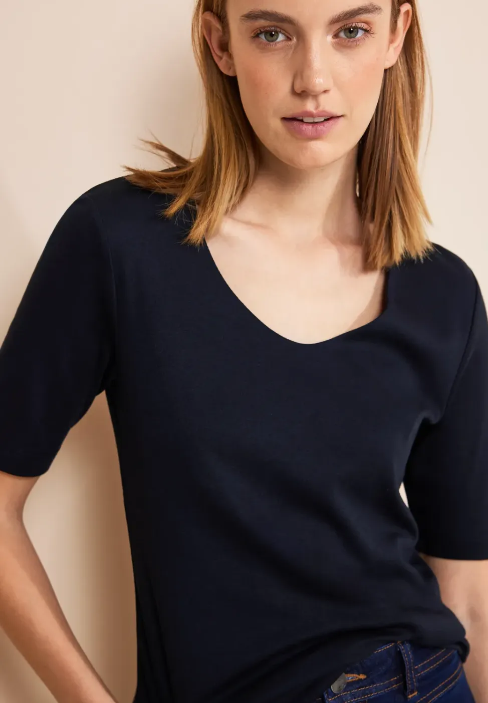 T-shirt met V-hals