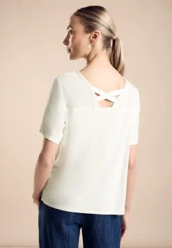 T-shirt van materiaalmix