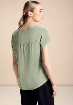 T-shirt van materiaalmix