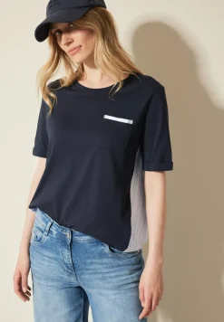 T-shirt van materiaalmix