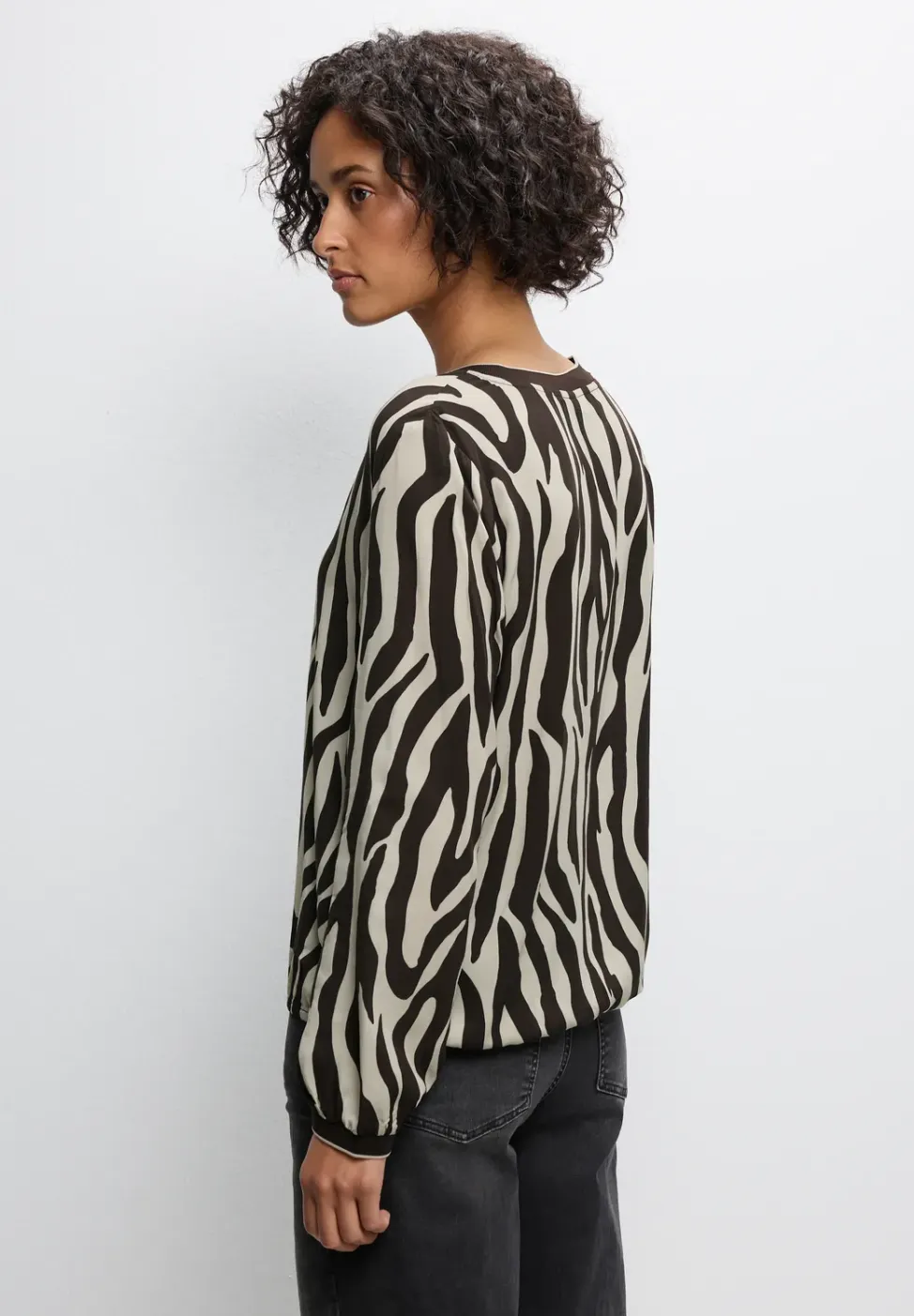 Tuniek met tapedetails