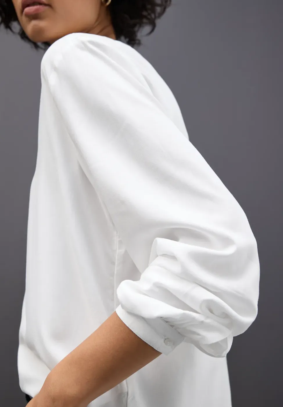 Tuniek met gespleten hals