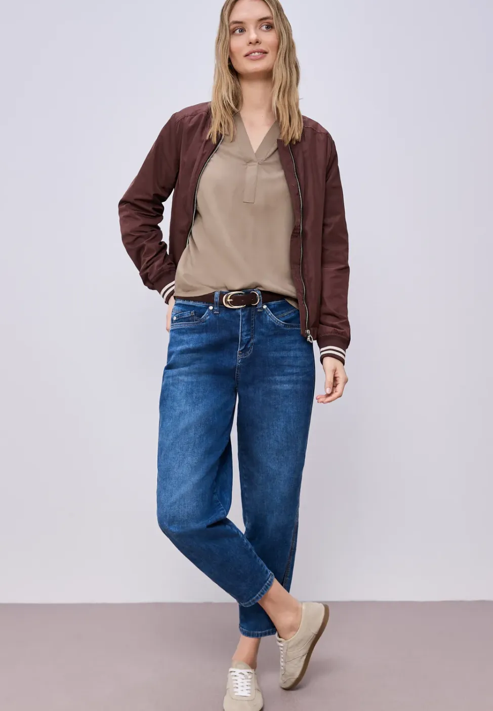 Tuniek met gespleten hals