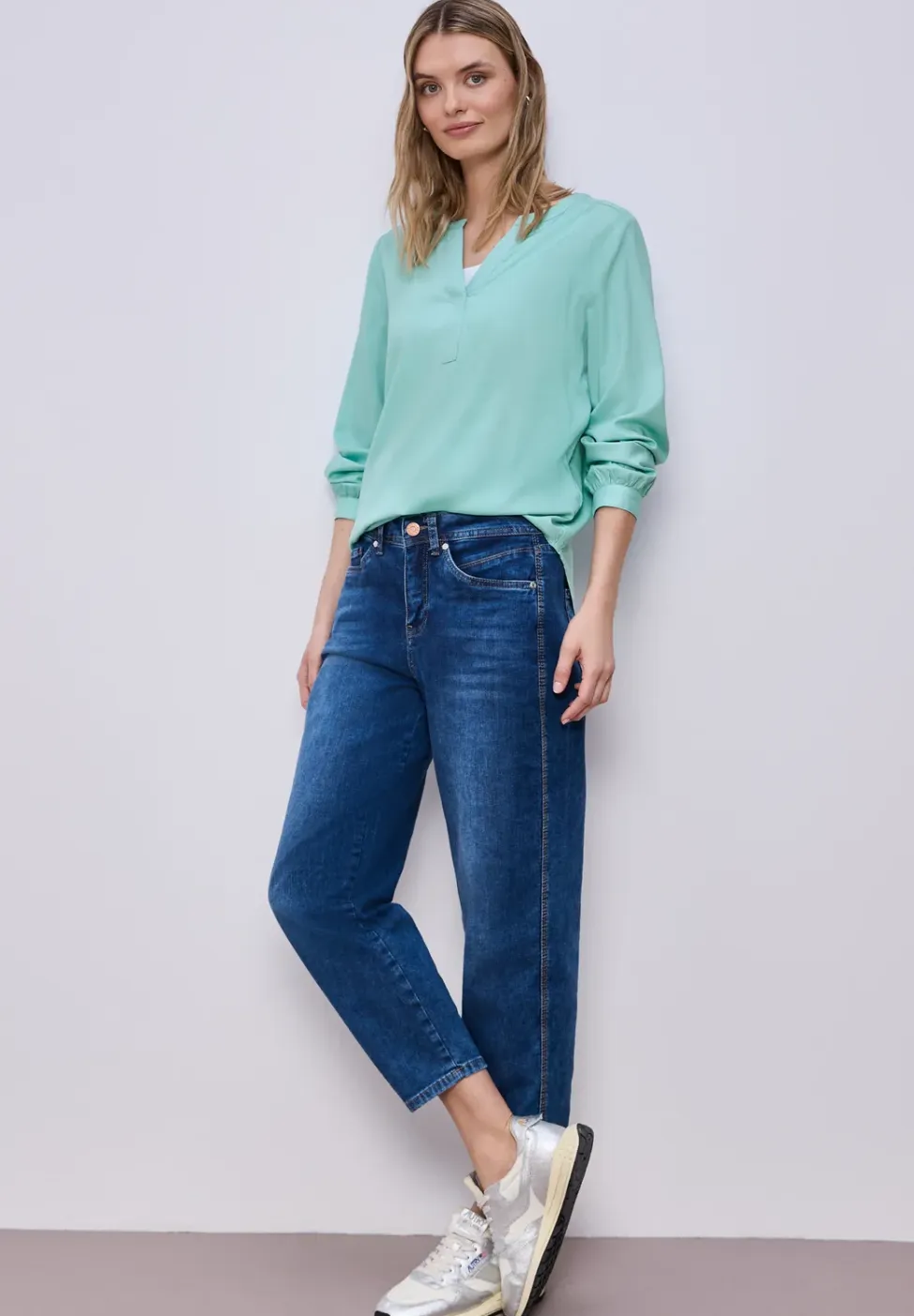 Tuniek met gespleten hals