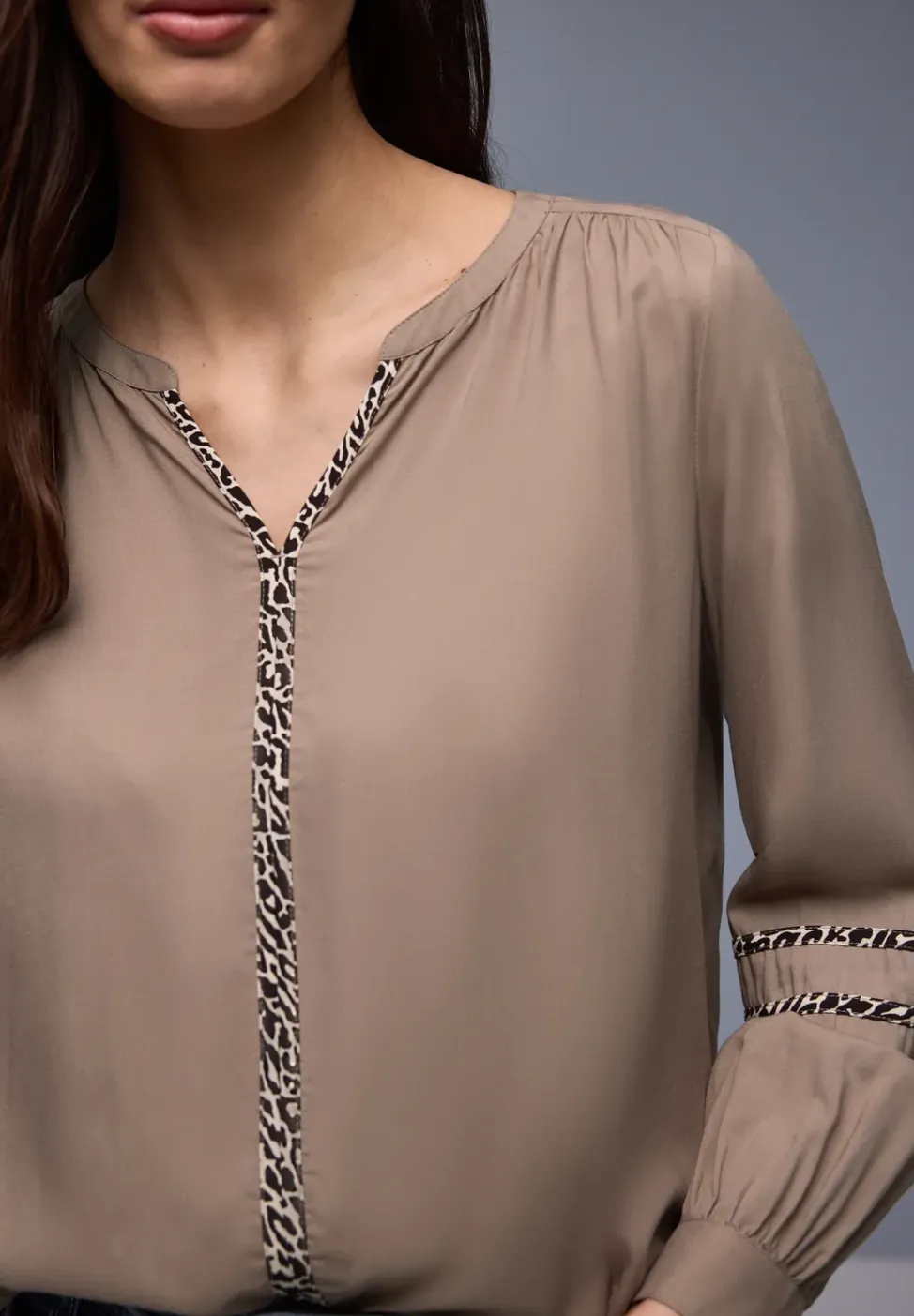 Tuniek met tapedetails